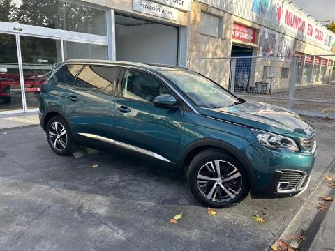 Peugeot 5008 Allure 1.5L BlueHDi 96kW (130CV) S&S
