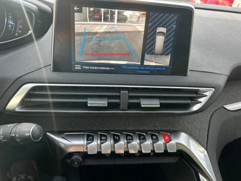 Peugeot 5008 Allure 1.5L BlueHDi 96kW (130CV) S&S