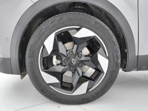 Renault Captur techno Eco-G 100cv (74 kW)