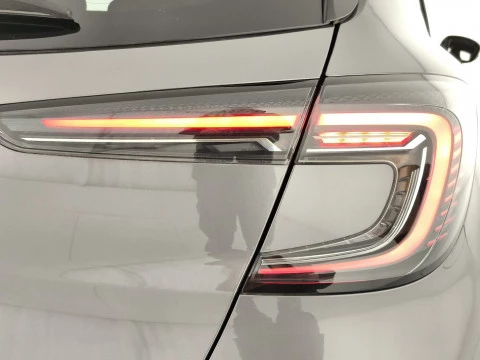 Renault Captur techno Eco-G 100cv (74 kW)