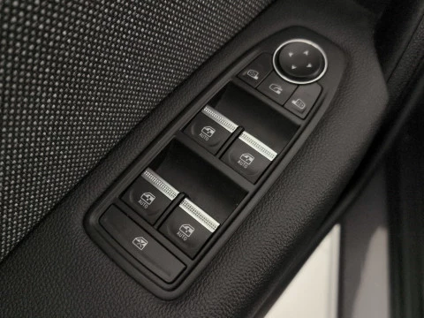 Renault Captur techno Eco-G 100cv (74 kW)