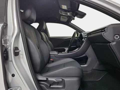 Lexus LBX 1.5 136cv HEV Elegant+ Black