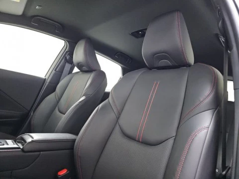 Lexus LBX 1.5 136cv HEV Elegant+ Black