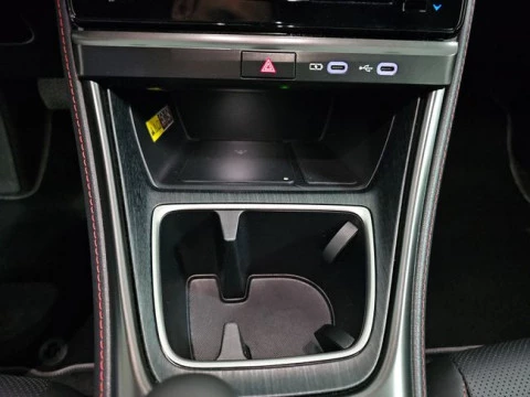 Lexus LBX 1.5 136cv HEV Elegant+ Black