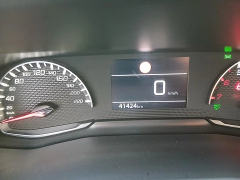 Peugeot 2008 Active Pack BlueHDI 81kW (110CV)