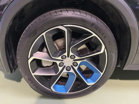 Lynk & Co 01 1.5 PHEV 192 kW (261 CV)