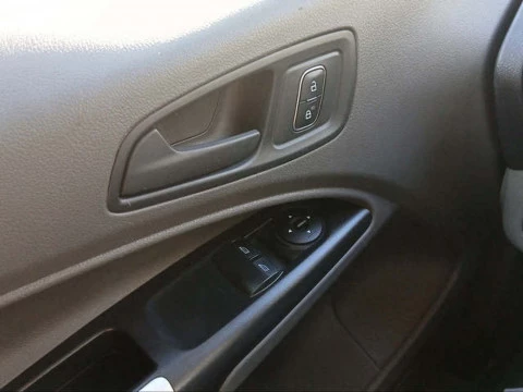 Ford Transit Connect Furgon 1.5 TDCi Trend 200 L1 74 kW (100 CV)