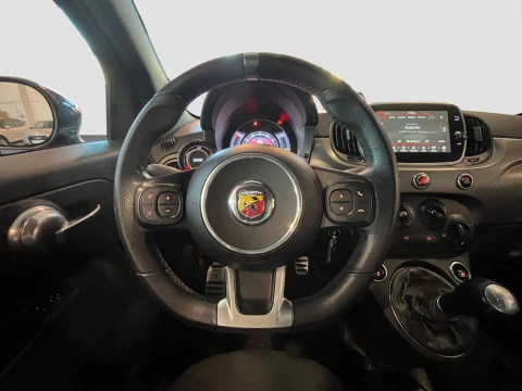 Abarth 500 1.4-16v T-Jet 595 PISTA 160 CV 