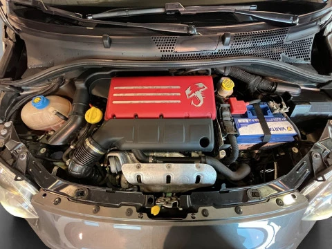 Abarth 500 1.4-16v T-Jet 595 PISTA 160 CV 