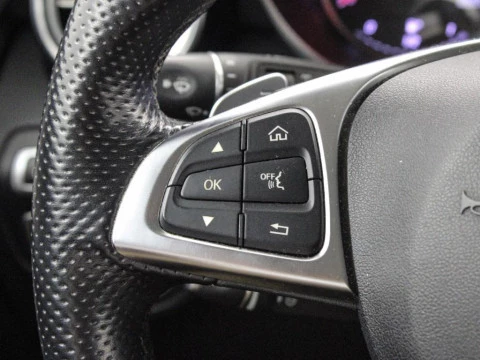 Mercedes-Benz Clase GLC GLC 220 D 4MATIC AUTO 170 5P