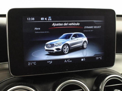 Mercedes-Benz Clase GLC GLC 220 D 4MATIC AUTO 170 5P