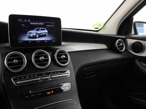 Mercedes-Benz Clase GLC GLC 220 D 4MATIC AUTO 170 5P