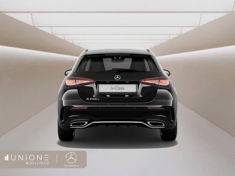 Mercedes-Benz Clase A  250 e Compacto con tecnología híbrida