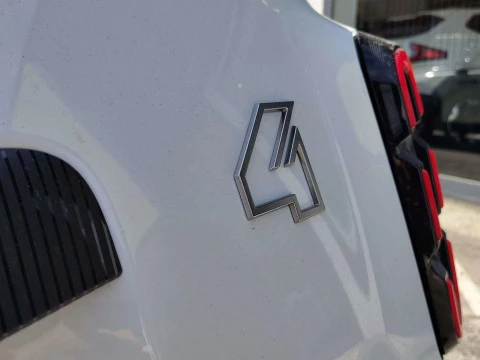 Renault 4 E-Tech Renault  Iconiq autonomia confort 110kW