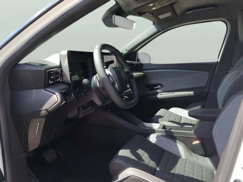 Renault 4 E-Tech Renault  Iconiq autonomia confort 110kW