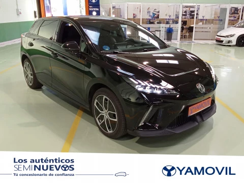 MG4 64kWh Luxury 150 kW (204 CV)