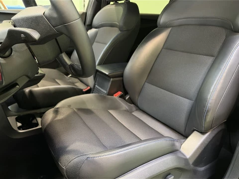 MG4 64kWh Luxury 150 kW (204 CV)