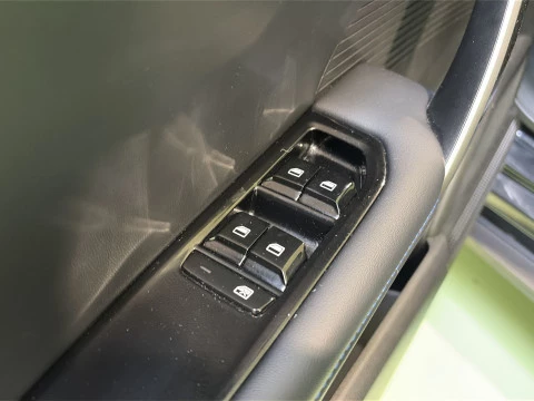 MG4 64kWh Luxury 150 kW (204 CV)