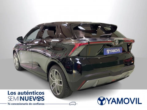 MG4 64kWh Luxury 150 kW (204 CV)