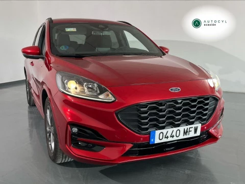 Ford Kuga ST-Line 2.5 Duratec FHEV 140kW Auto Ford Kuga ST-Line 2.5 Duratec FHEV 140kW Auto