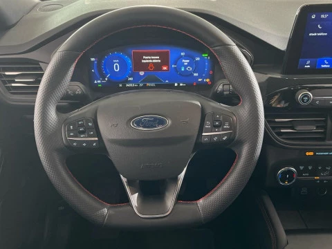 Ford Kuga ST-Line 2.5 Duratec FHEV 140kW Auto