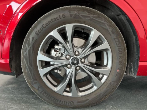 Ford Kuga ST-Line 2.5 Duratec FHEV 140kW Auto