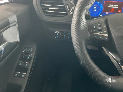 Ford Kuga ST-Line 2.5 Duratec FHEV 140kW Auto