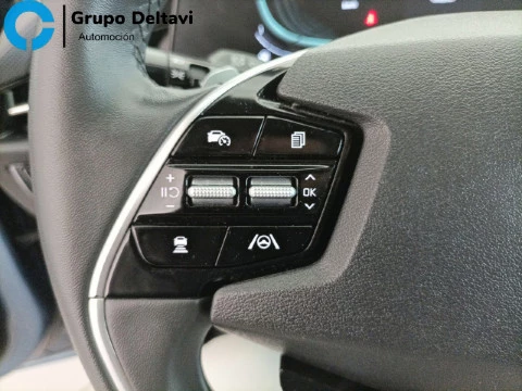 Kia Niro 1.6 GDi PHEV 104kW (141CV) Drive