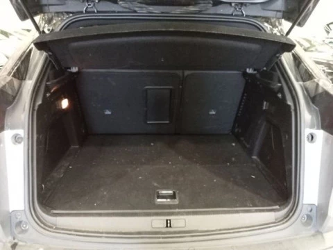 Peugeot 3008 Hybrid 300 e-EAT8 GT