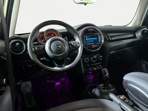 MINI COOPER 5 PUERTAS