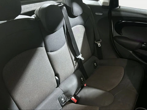 MINI COOPER 5 PUERTAS