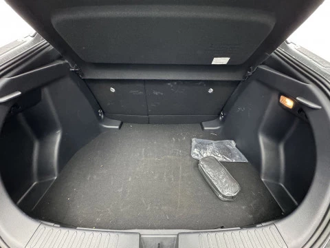 Toyota C-HR 1.8 Advance Hybrid 140