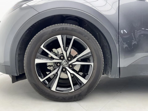 Toyota C-HR 1.8 Advance Hybrid 140