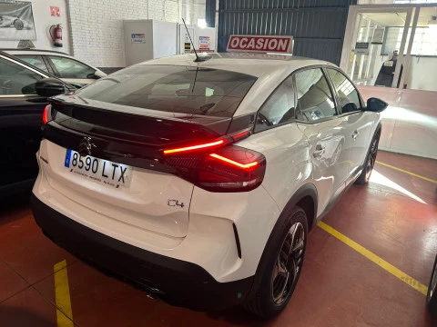 Citroën C4 BlueHDi 130 S&S EAT8 Feel Pack