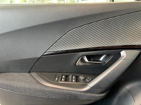 Peugeot 2008 Style Gasolina 100 S&S 6 Vel. MAN