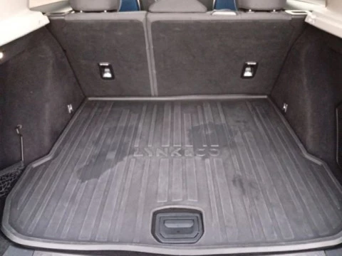 Lynk & Co 01 1.5 PHEV 3.3kW