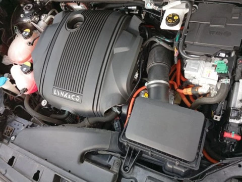 Lynk & Co 01 1.5 PHEV 3.3kW