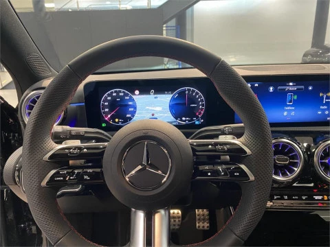Mercedes-Benz Clase A 250 e con tecnología híbrida EQ