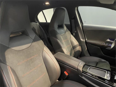 Mercedes-Benz Clase A 250 e con tecnología híbrida EQ