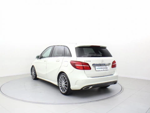 Mercedes-Benz Clase B B 200 D SPORT AMG 136 5P