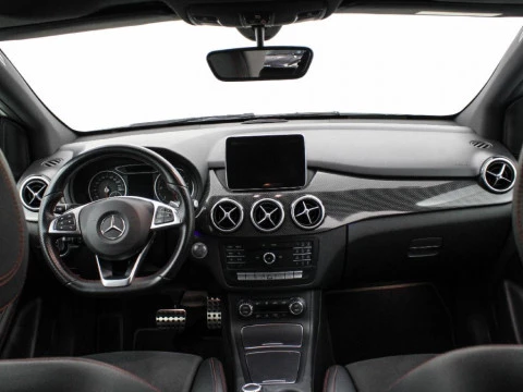 Mercedes-Benz Clase B B 200 D SPORT AMG 136 5P