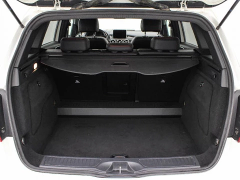 Mercedes-Benz Clase B B 200 D SPORT AMG 136 5P