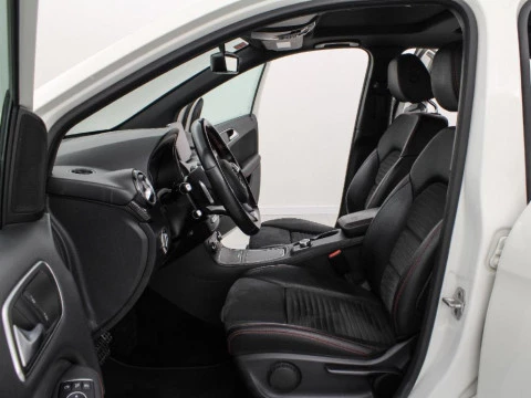 Mercedes-Benz Clase B B 200 D SPORT AMG 136 5P