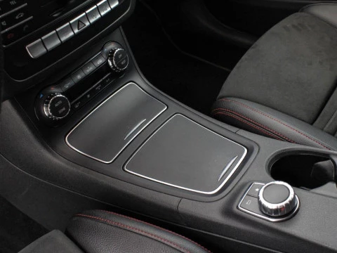 Mercedes-Benz Clase B B 200 D SPORT AMG 136 5P