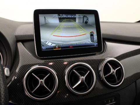 Mercedes-Benz Clase B B 200 D SPORT AMG 136 5P