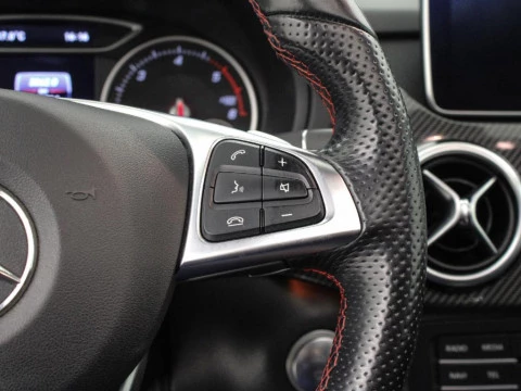 Mercedes-Benz Clase B B 200 D SPORT AMG 136 5P