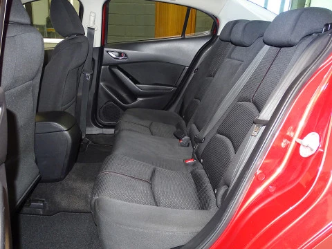 Mazda3 2.0 GE 88kW (120CV) MT Luxury