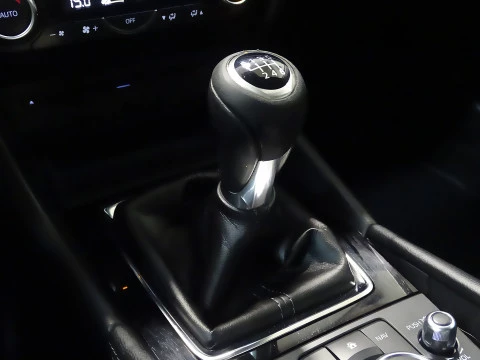 Mazda3 2.0 GE 88kW (120CV) MT Luxury