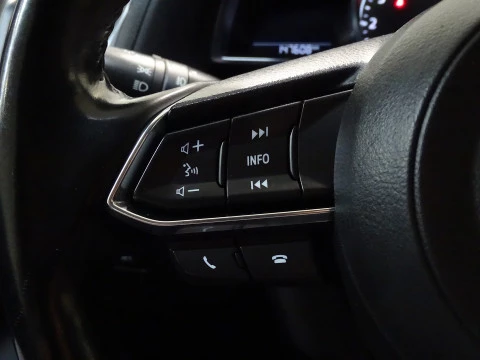 Mazda3 2.0 GE 88kW (120CV) MT Luxury