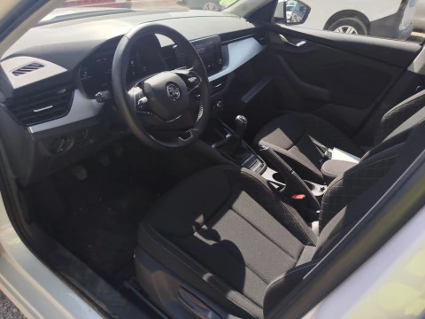 Skoda Kamiq 1.0 TSI 81kW (110CV) AMBITION